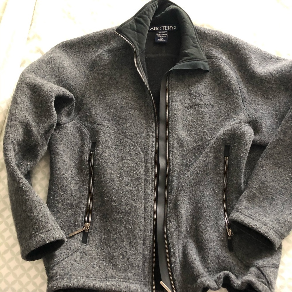 Arc’teyrx wool bend zip jacket Medium